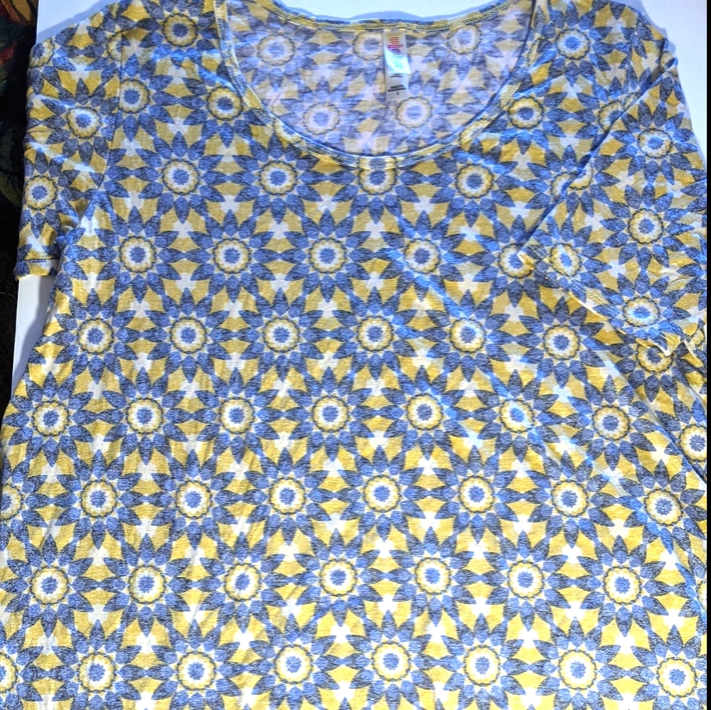 LulaRoe Blue & Yellow Flower Sun Perfect Tee